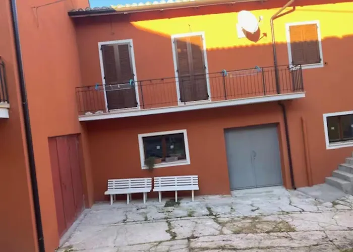 Semesterbostad Il Focolare Dei Sibillini *